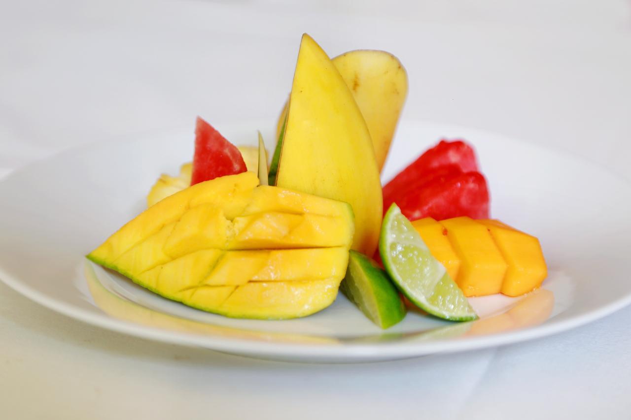 Eco Square Resort Mirissa Bagian luar foto
