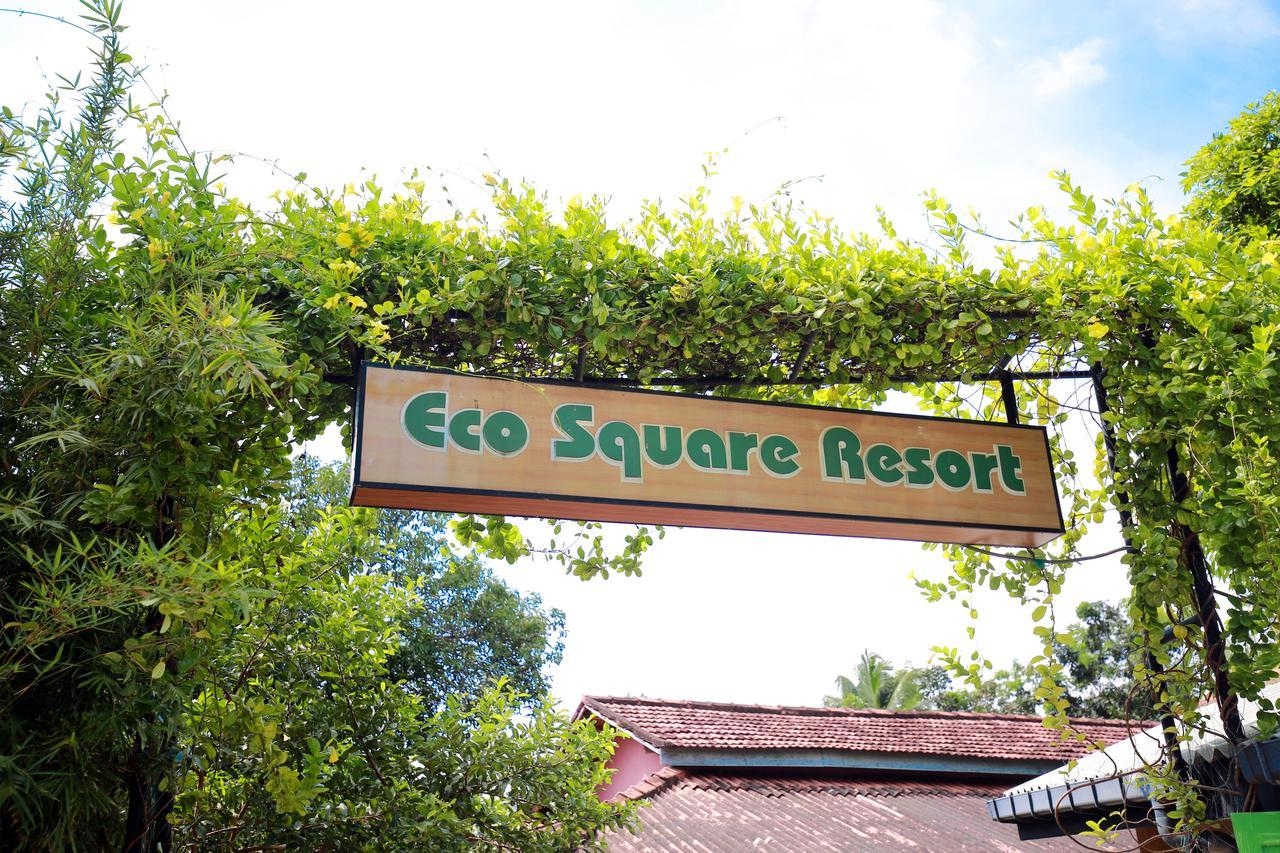 Eco Square Resort Mirissa Bagian luar foto